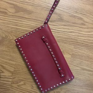 Valentino Garavani Rockstud clutch in nappa